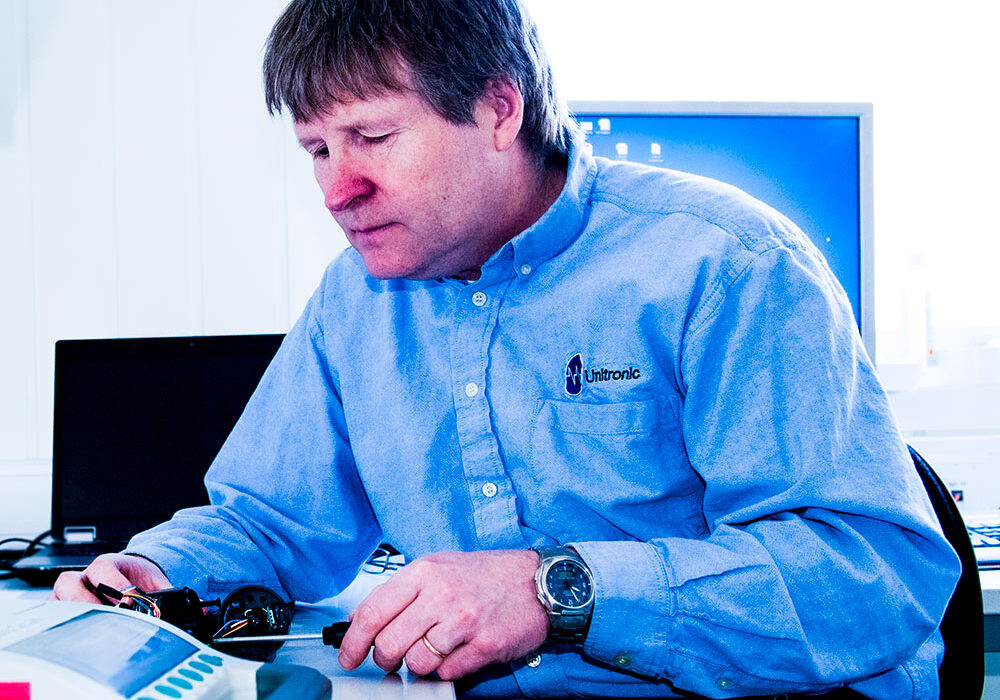 Unitronic_Medical_Equipment_Service_12